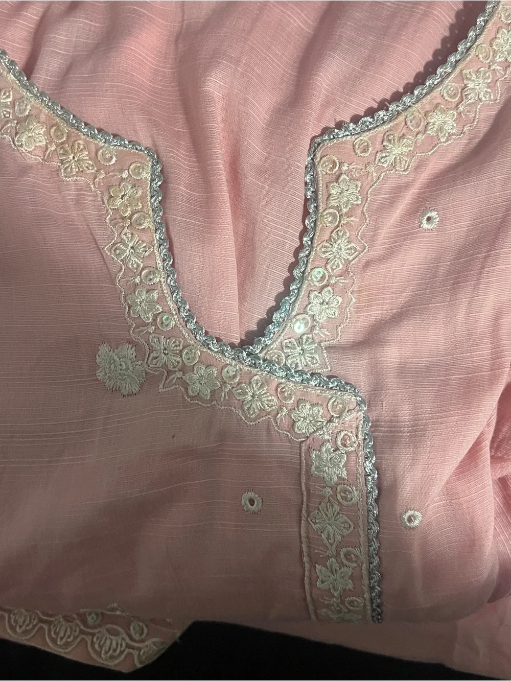 Elegant Pink Long Sleeve Embroidered Women's Dress Set